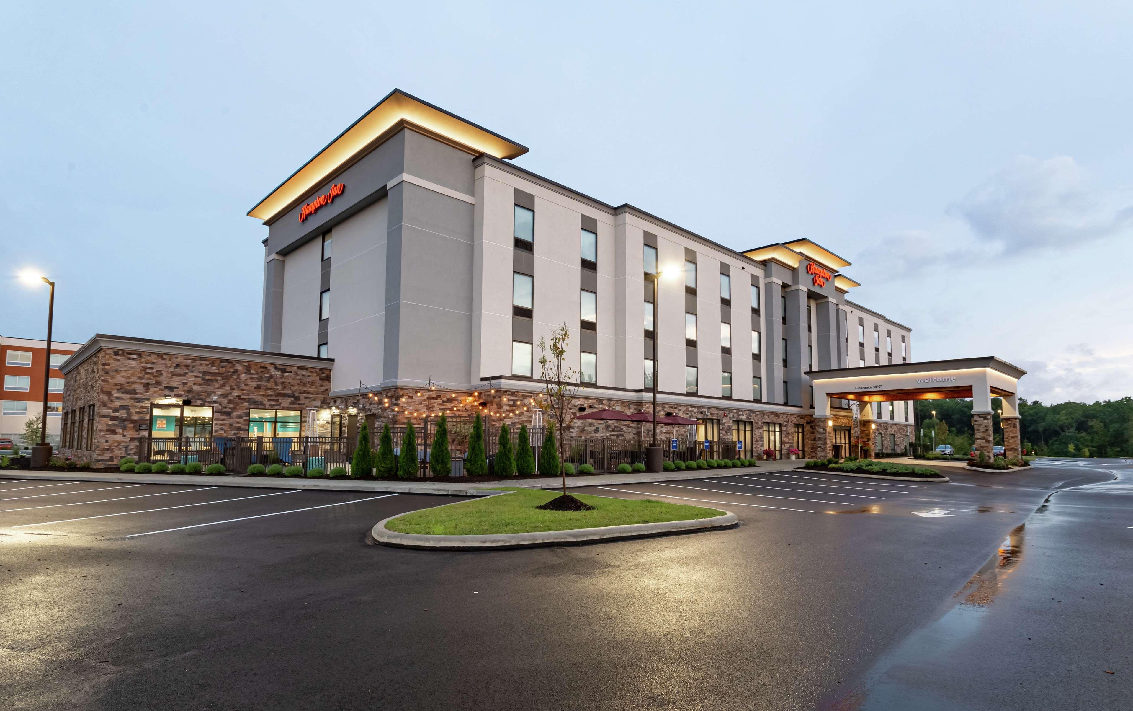 Hampton Inn Madison, Oh Buitenkant foto