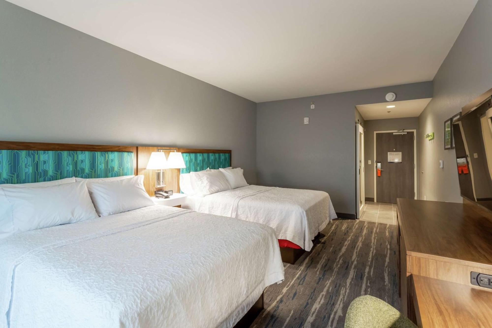 Hampton Inn Madison, Oh Buitenkant foto