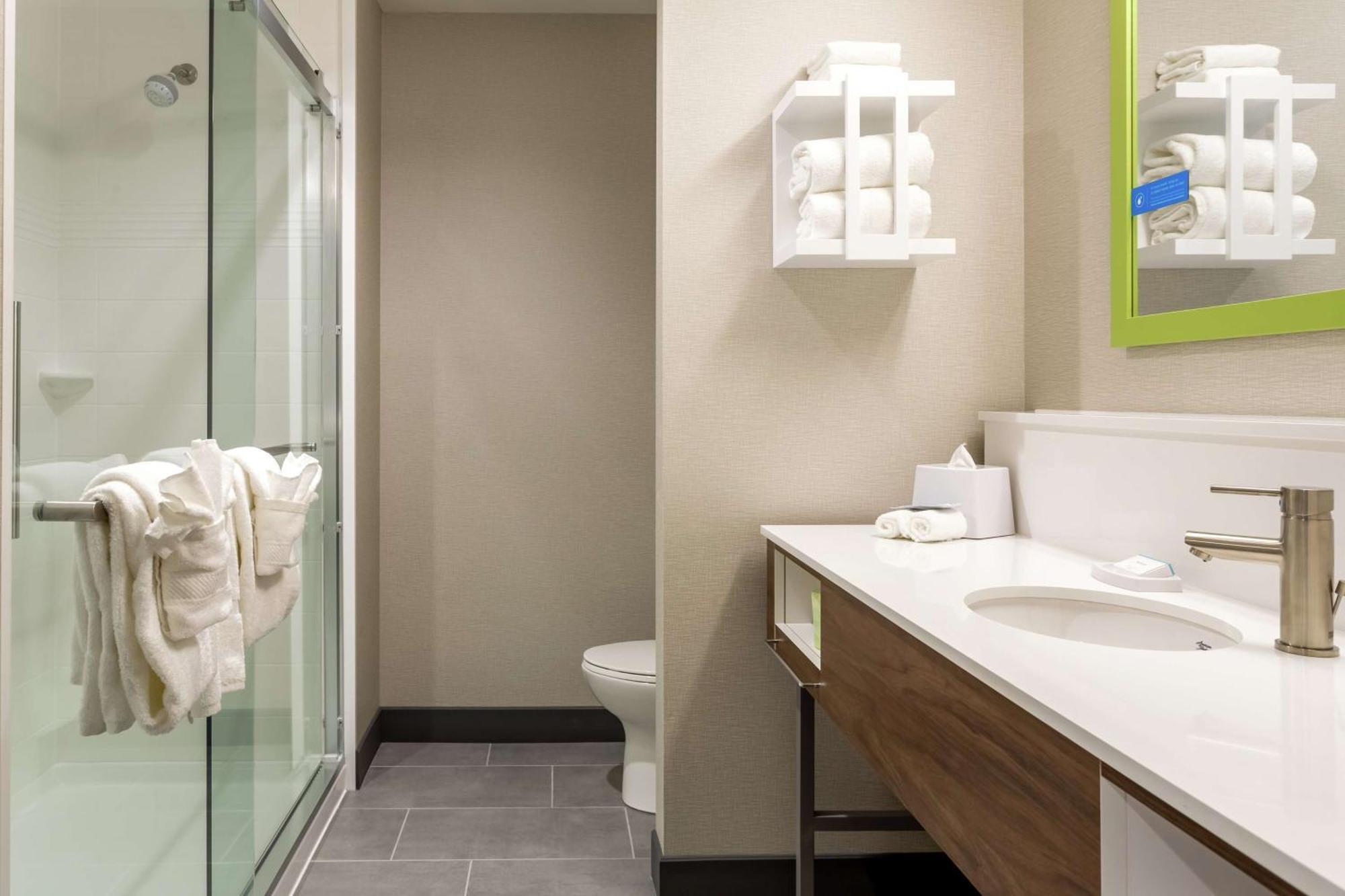 Hampton Inn Madison, Oh Buitenkant foto