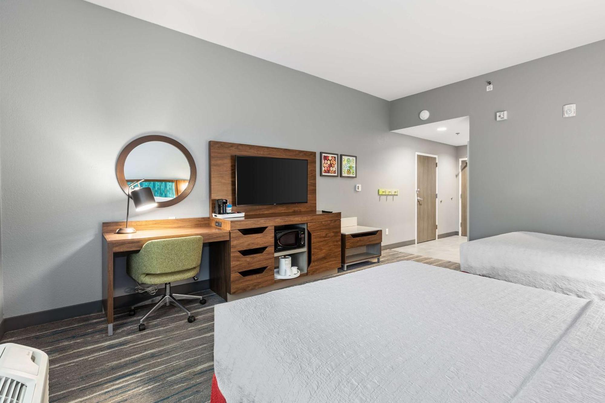 Hampton Inn Madison, Oh Buitenkant foto